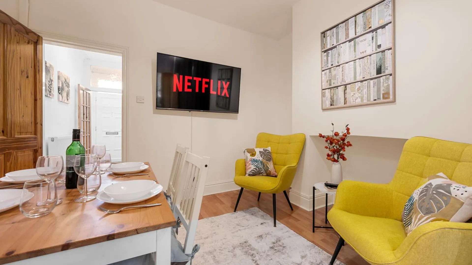 Cosy Well-Connected 3-Bed House Villa Sale